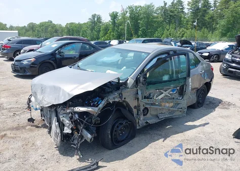 2016 Toyota Corolla Le z USA, uszkodzony, nr VIN 2T1BURHEXGC558715
